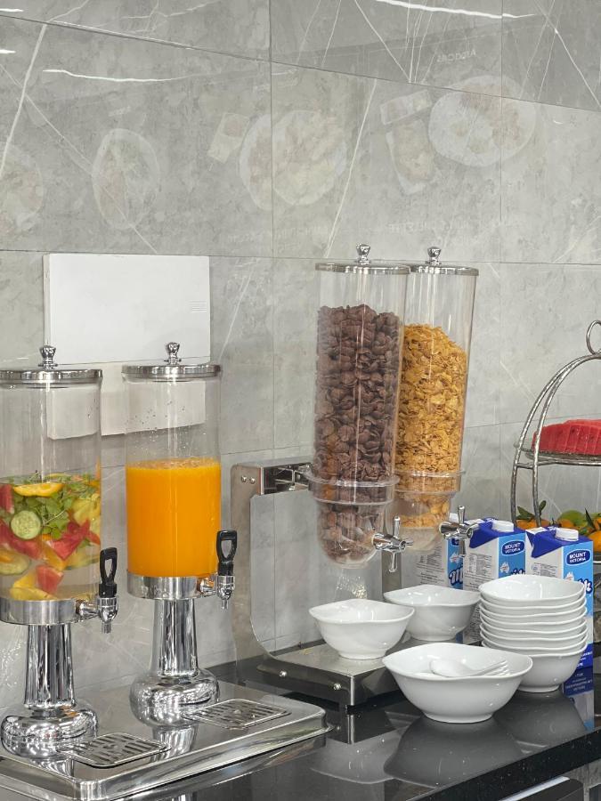 Aspaces Serviced Apartments - Vinhomes West Point Hanoi Esterno foto