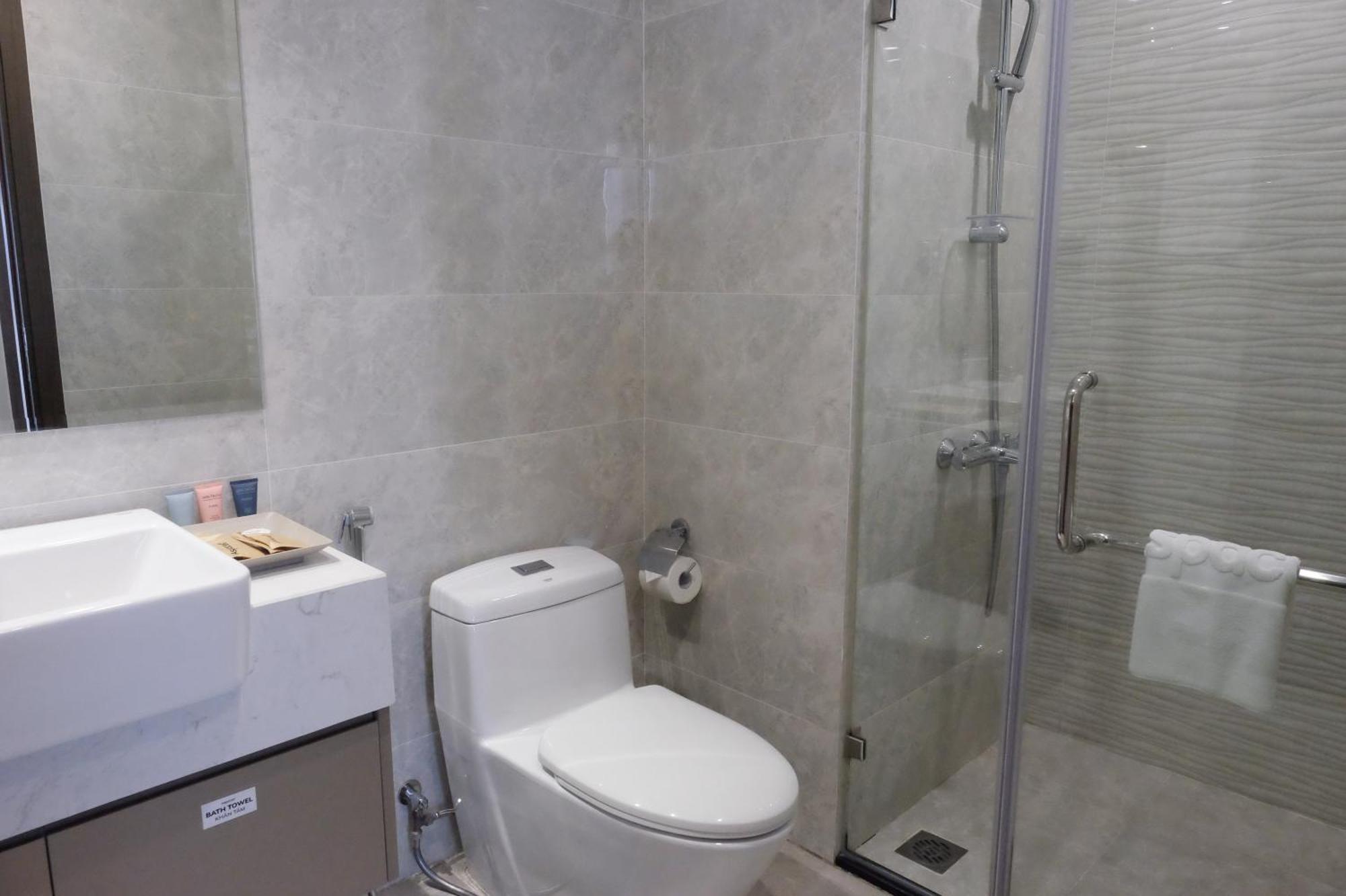 Aspaces Serviced Apartments - Vinhomes West Point Hanoi Esterno foto