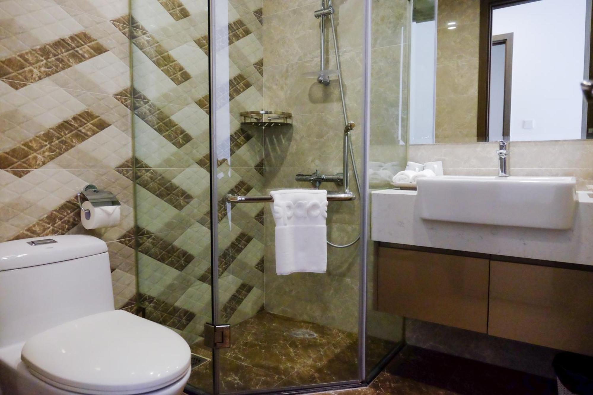 Aspaces Serviced Apartments - Vinhomes West Point Hanoi Esterno foto
