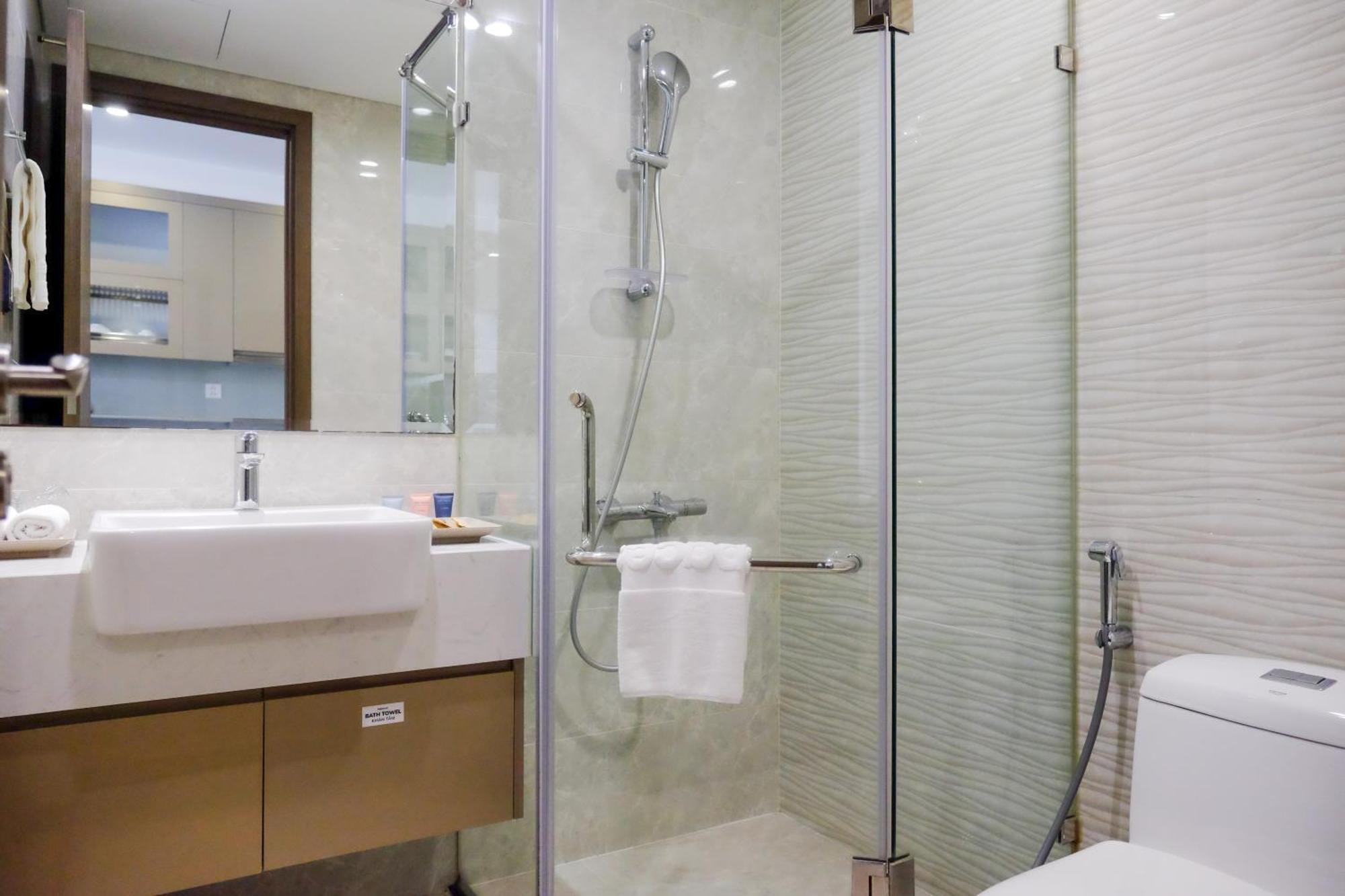 Aspaces Serviced Apartments - Vinhomes West Point Hanoi Esterno foto